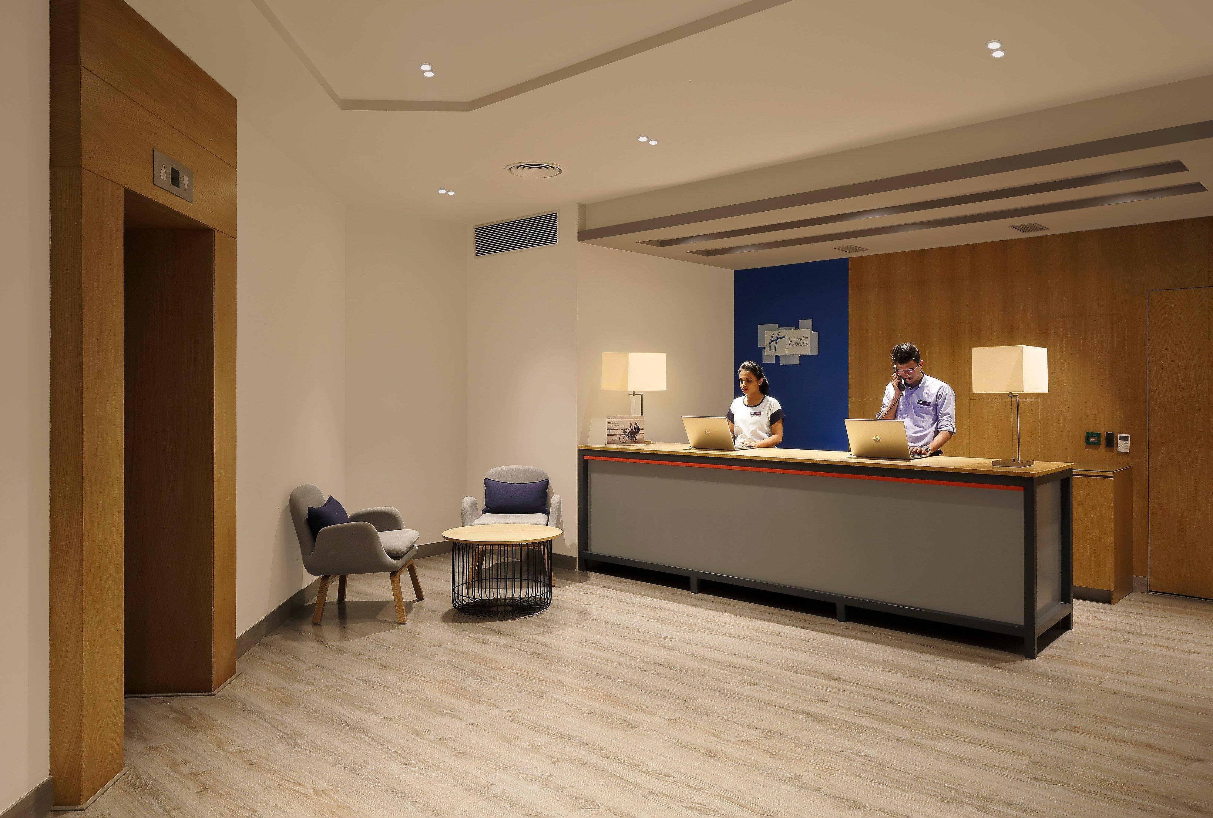 Holiday Inn Express Pune Pimpri By Ihg Exterior foto